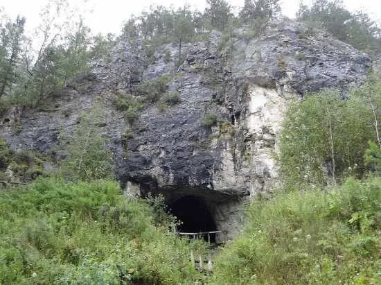 cueva de Denisova - tecnología avanzada