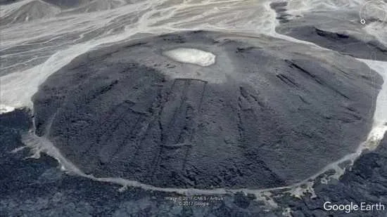Portales Arabia Saudi volcán inactivo